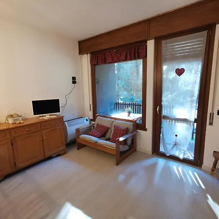 Апартаменты Mountain View Castello (Varese)